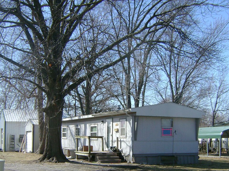 1st image of 1016 1st St