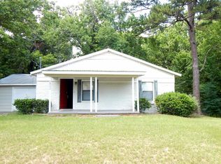 2802 Calloway Rd, Tyler, TX 75707