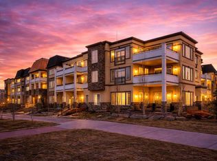 38 N Quarry Gate SE #210, Calgary, AB T2C5T6