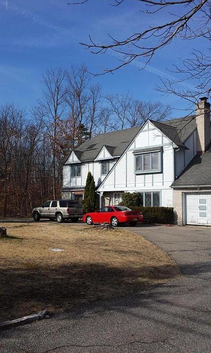 1st image of 451 Cross St