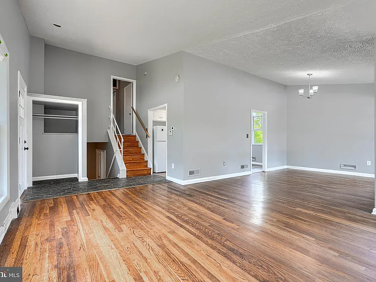 6901 Chippewa Dr — Photo 21