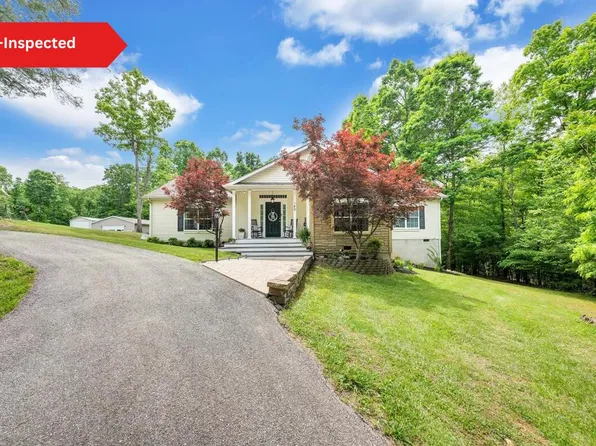 140 White Oak Rd, Boones Mill, VA 24065