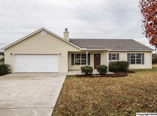 147 Fox Chase Trl, Toney, AL 35773