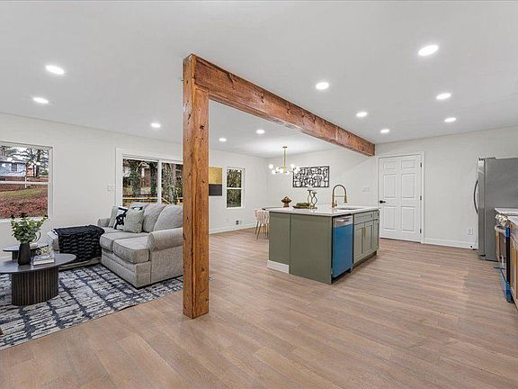 5th image of 2874 Cocklebur Cove Ct