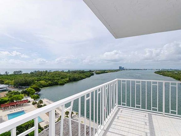 2nd image of 500 Bayview Dr APT 1232