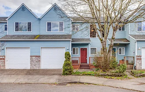 10722 NE 5th Ave Photo 1