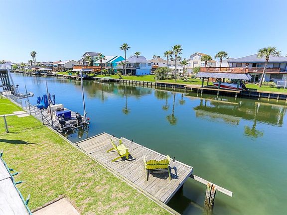 4th image of 1158 Sailfish St