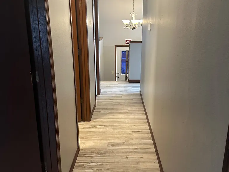 6817 Park Ridge Dr — Photo 7