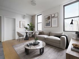 36 Saint Marks Pl