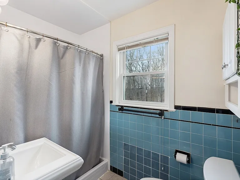 235 Forest St — Photo 16