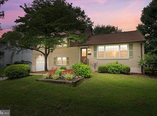 1903 Gravers Ln, Wilmington, DE 19810