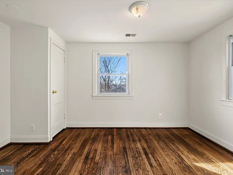 6416 Blair Rd NW — Photo 13