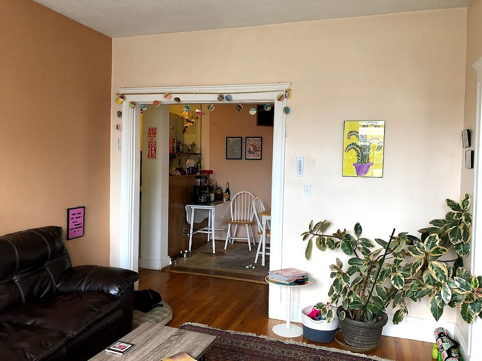 1st image of 318 Summit Ave #3-D