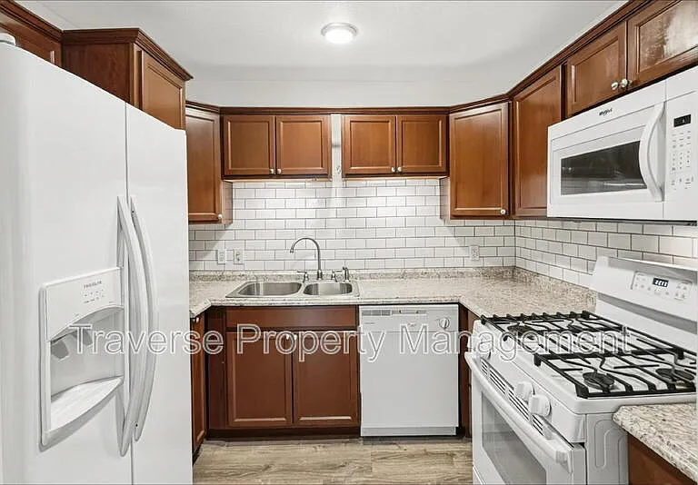 3862 Wonder Ct — Photo 8