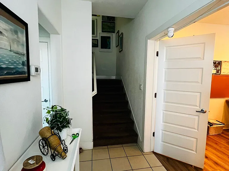 216 Odyssey Ln — Photo 13