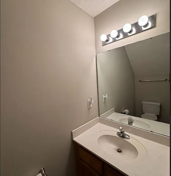 101 Queens Knoll Ct — Photo 24