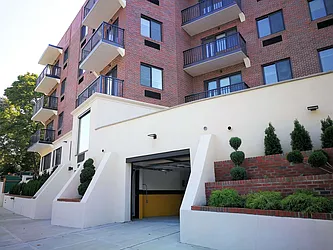 Sold by Winzone Realty Inc