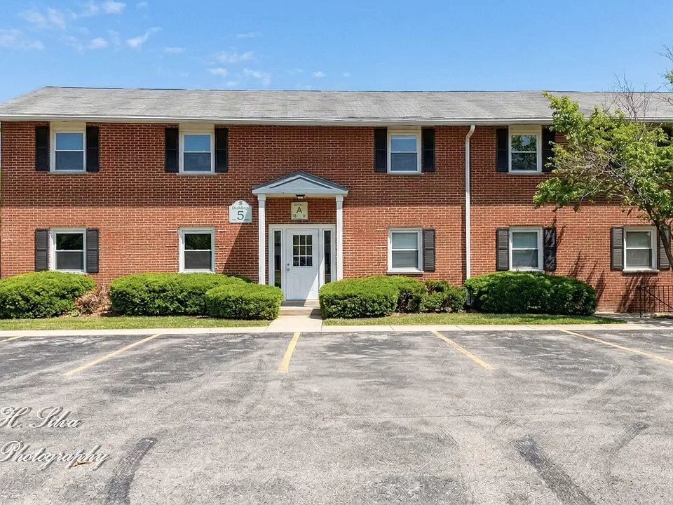 15 Arrowhead Dr #30