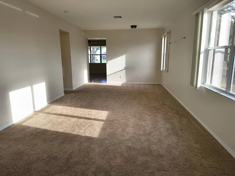 25199 Chiclayo Ave — Photo 5