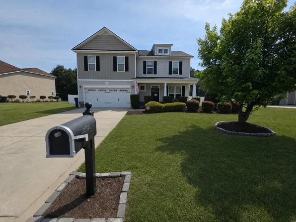 461 Saint Johns Loop, Raeford, NC 28376