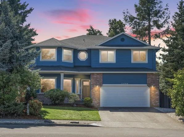 11769 SW 129th Pl, Tigard, OR 97223