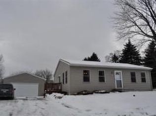 204 Lake St, Cascade, WI 53011