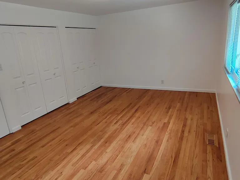 81 Forestvale Dr — Photo 17