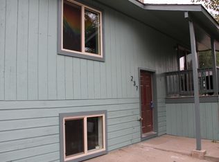 237 Cottonwood Dr, Silt, CO 81652
