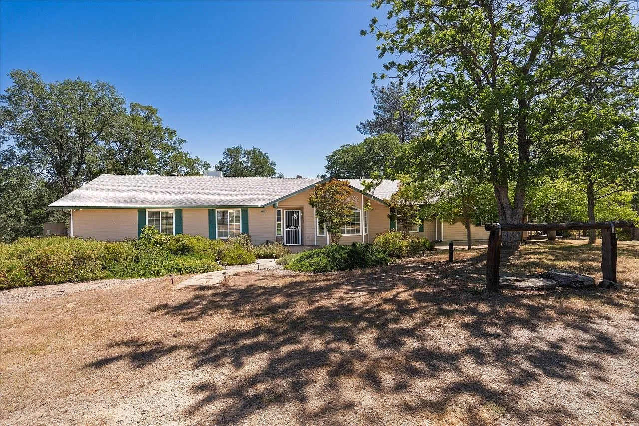 44358 Trabuco Rd photo 1