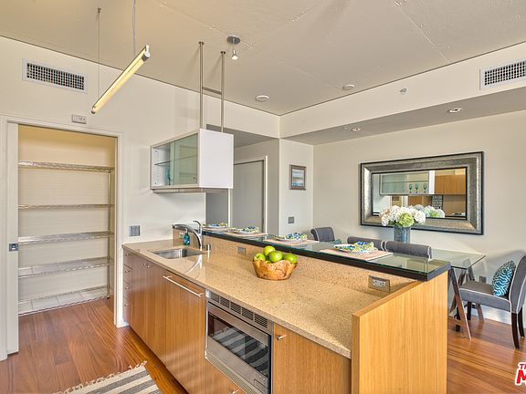 5th image of 1155 S Grand Ave APT 802