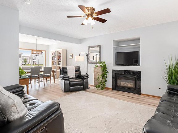 3rd image of 7739 Lupine Dr