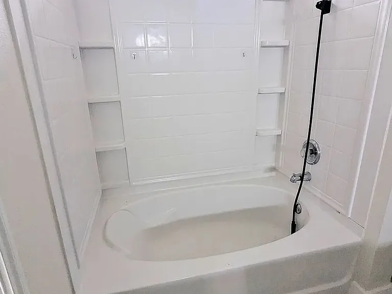 222 Phillips St — Photo 25