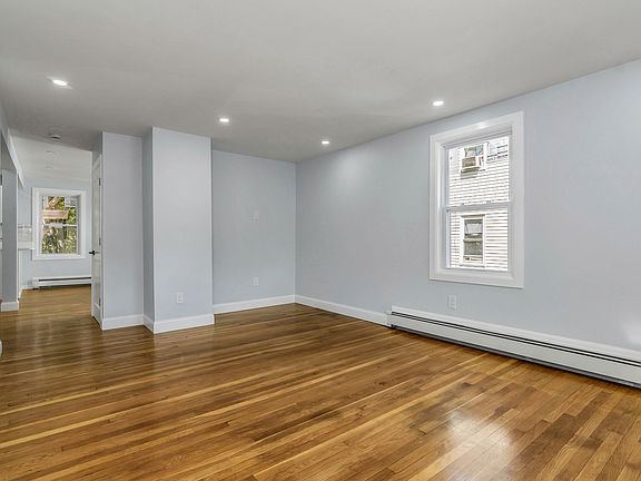 4th image of 197 Oakland Ave