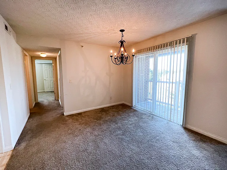 Walton Ridge Apartments — Photo 24
