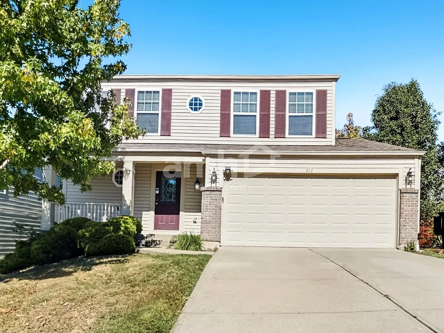 3 bed, 2.5 bath, 1582 sqft, $2,285 — Photo 1