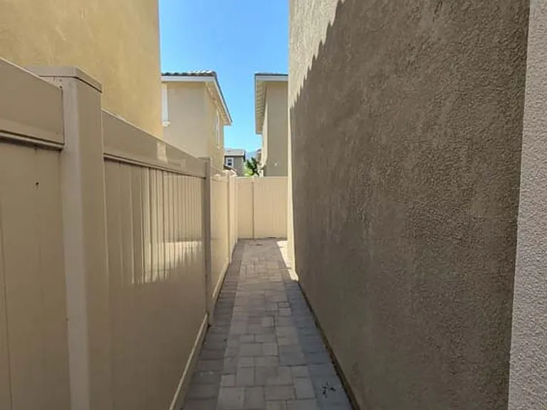 295 Fuerte Dr — Photo 39