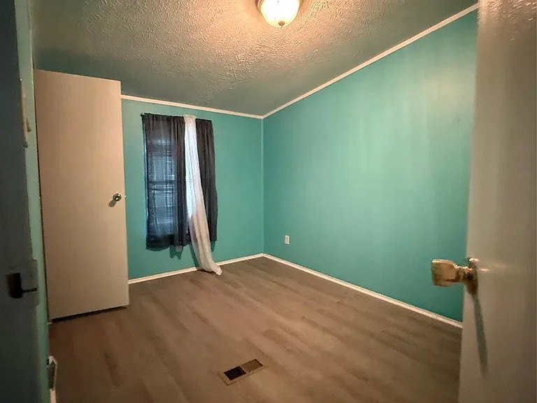 4440 Grand Oaks Dr — Photo 8
