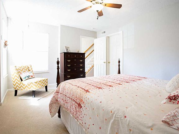 4th image of 8114 Witts Meadow Ln