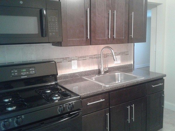 1st image of 263 Bloomfield Ave APT 18