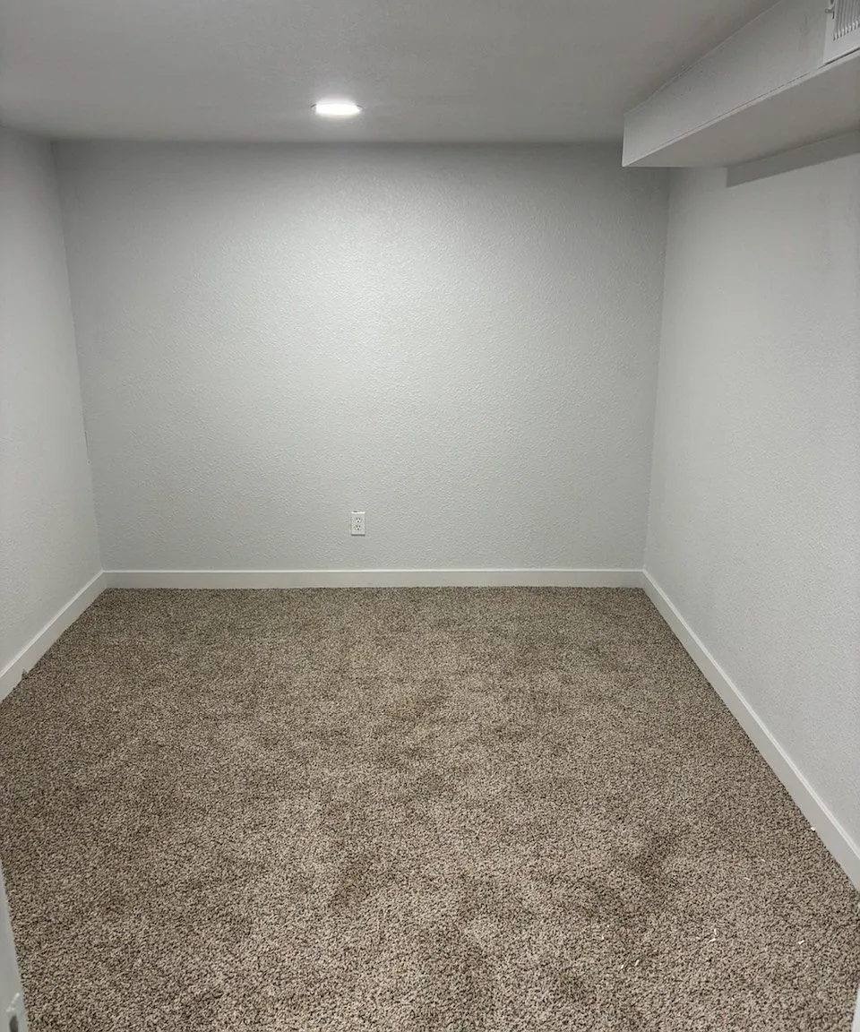 3 bed, 1276 sqft, $650 — Photo 3