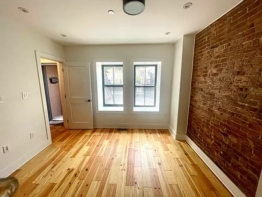 Rented by A P Realty Group NY LTD | media 19