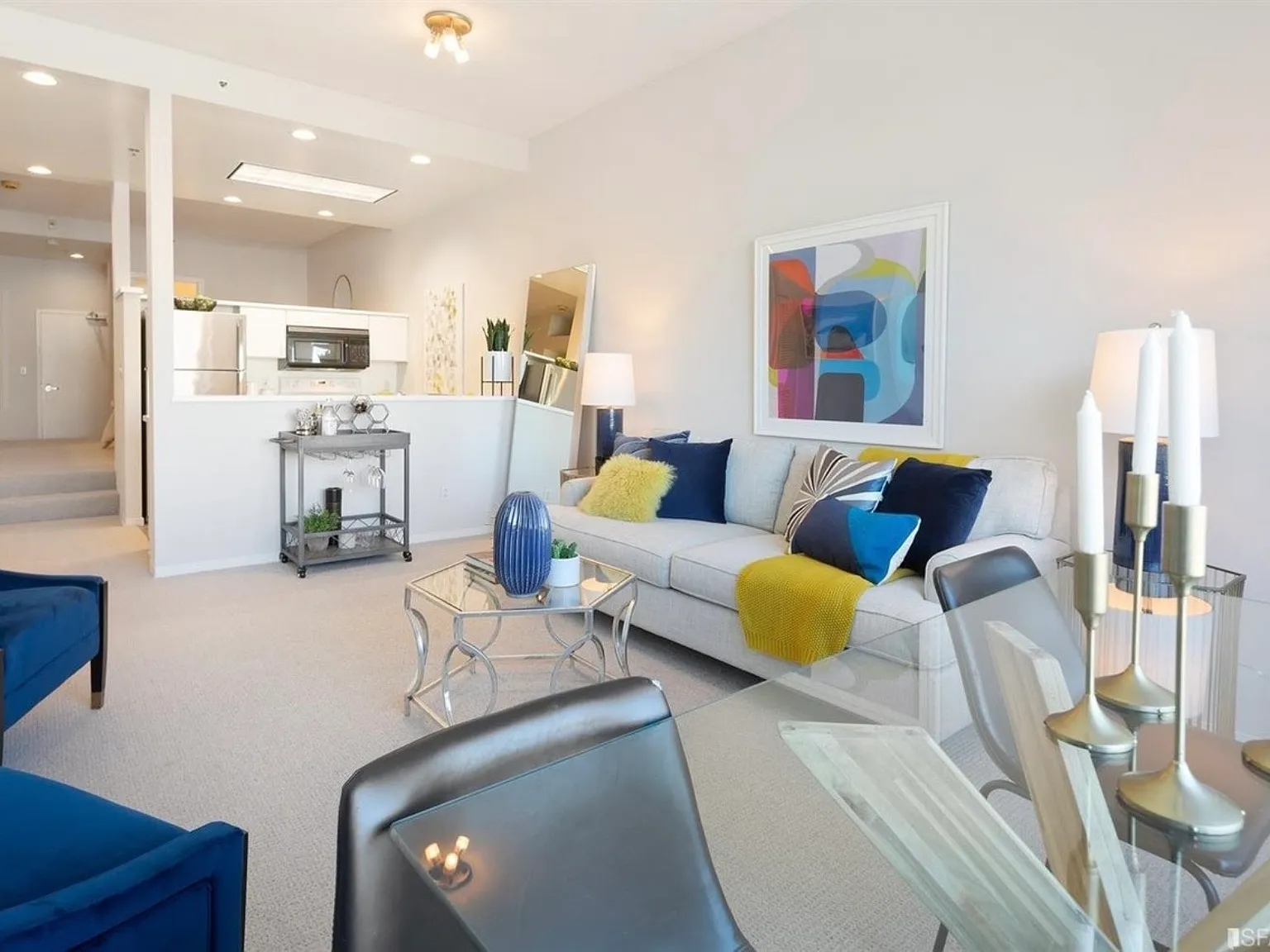 1 bed, 709 sqft, $4,400 — Photo 2