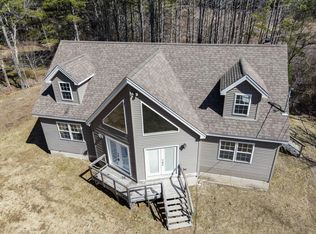 307 Windsor Rd, Chelsea, ME 04330