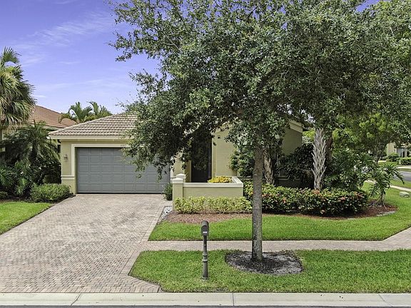 2nd image of 9580 Tivoli Isles Blvd