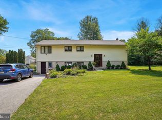 392 Hallman Mill Rd, Phoenixville, PA 19460