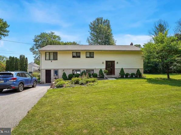 392 Hallman Mill Rd, Phoenixville, PA 19460