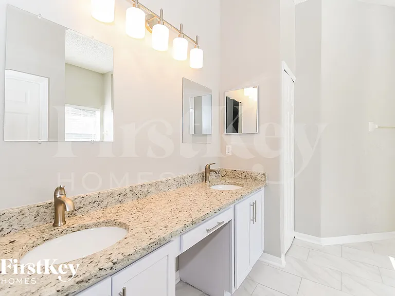 161 Point Pleasant Dr — Photo 13