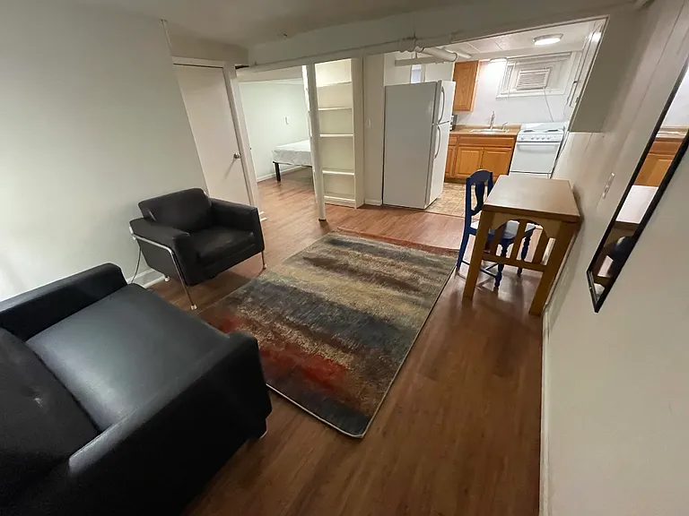 511 Church St — Photo 35