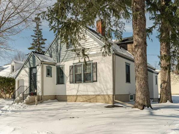 703 9th Ave SE, Rochester, MN 55904