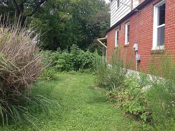 5th image of 2403 Spencer Ave